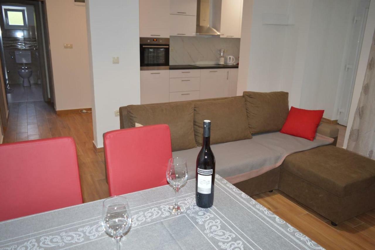 Apartmán Fourm Bibinje Exteriér fotografie