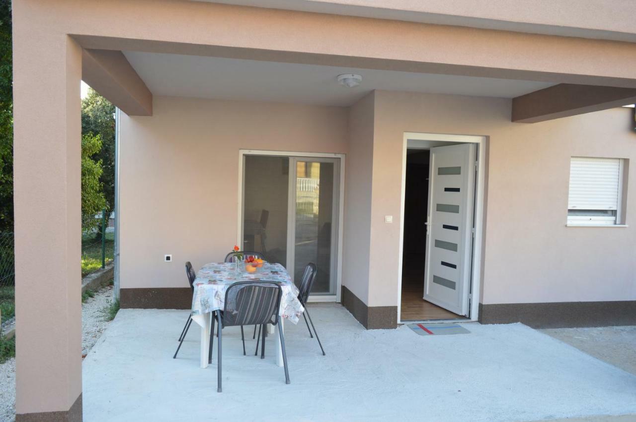 Apartmán Fourm Bibinje Exteriér fotografie