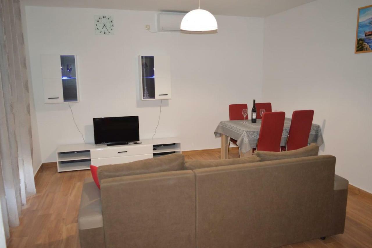Apartmán Fourm Bibinje Exteriér fotografie